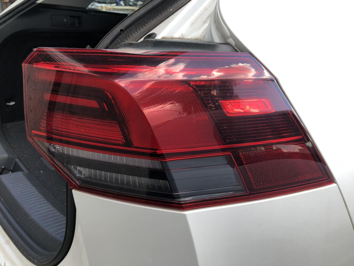 VW Golf 8 VIII CD Variant Rückleuchte außen rechts Rücklicht Heckleuchte LED
