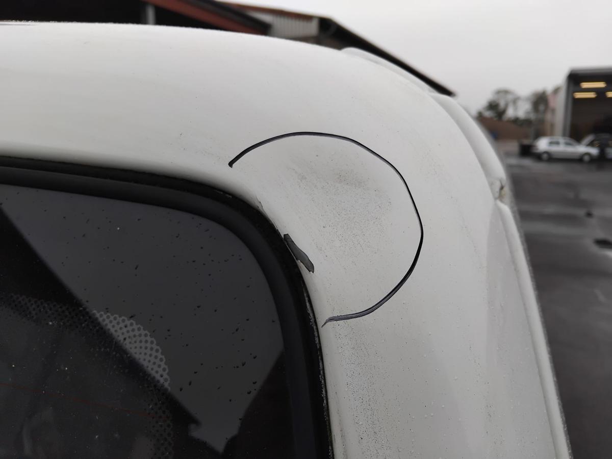 VW T4 Kombi Heckflügeltür hinten rechts L902 Grauweiss mit Scheibe BJ1998