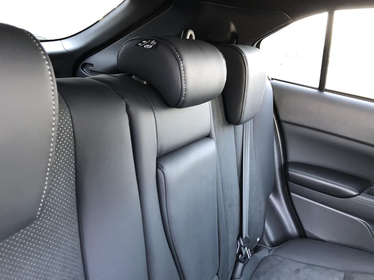 Mitsubishi Eclipse Cross GK0 ab21 Rücksitzbank Sitzbank Rückbank OEM Kunstleder