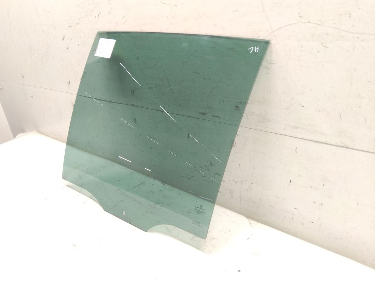 VW Golf Sportsvan T&uuml;rscheibe hinten links original abgedunkelt Bj.2017