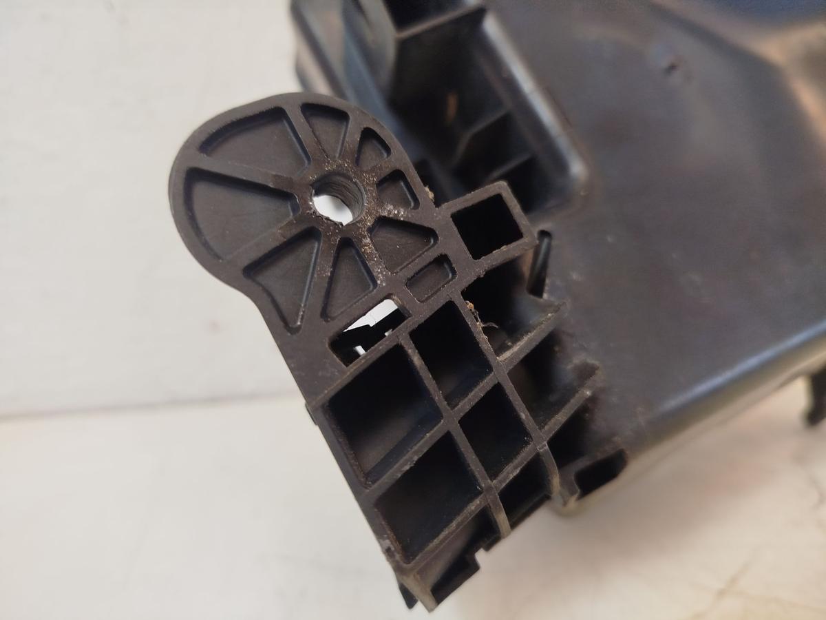 Nissan Leaf ZE1 40kWh Sicherungskasten Relaiskasten Sicherungstr&auml;ger