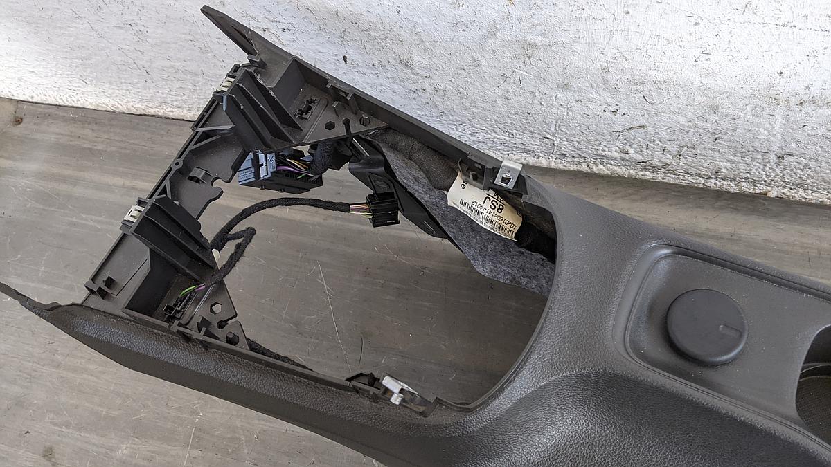 Opel Astra K Verkleidung Mitteltunnel 13412338 Tunnelverkleidung