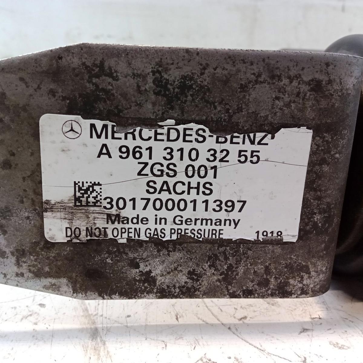 Mercedes Actros MP4 Typ 963 original Satz D&auml;mpfer Fahrerhaus hinten Bj.2018