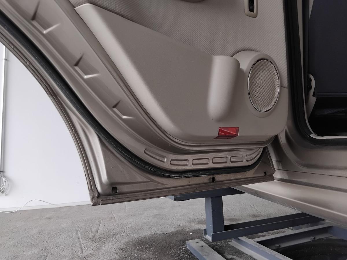 Mercedes A-Klasse W169 Tür hinten links dünenbeigemetallic 791 BJ2006