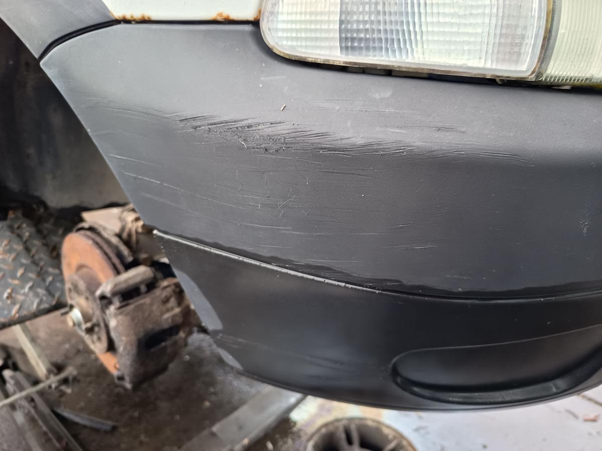 Fiat Strada I original Sto&szlig;stange F&auml;nger vorn Front unlackiert Bj 2001