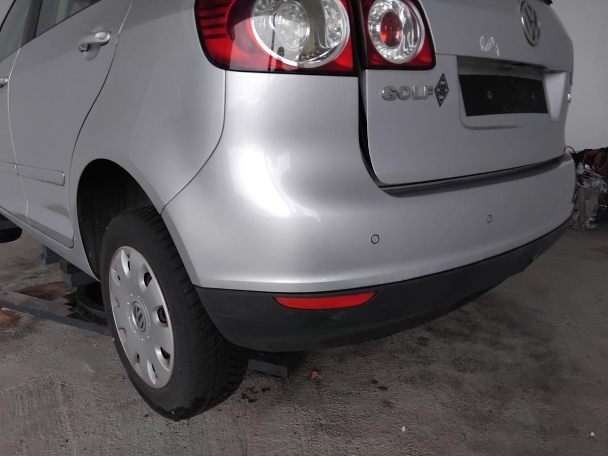 VW Golf Plus 5M orig.Stoßstange Stoßfänger hinten Oberteil PDC BJ2005 LA7W reflexsilbermetallic VW Golf Plus 5M orig.Stoßstange Stoßfänger hinten Oberteil PDC BJ2005 LA7W reflexsilbermetallic
