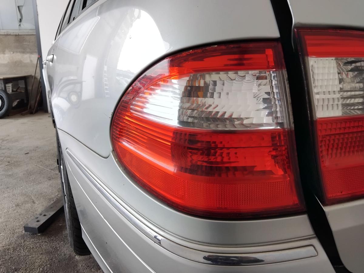 Mercedes E Klasse Kombi S211 original R&uuml;ckleuchte Heckleuchte links BJ2004