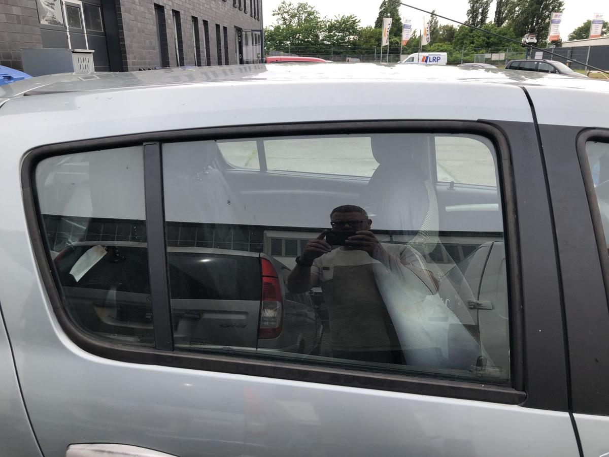 Dacia Sandero BS0 T&uuml;rscheibe hinten rechts Fondt&uuml;rscheibe Scheibe Colorglas