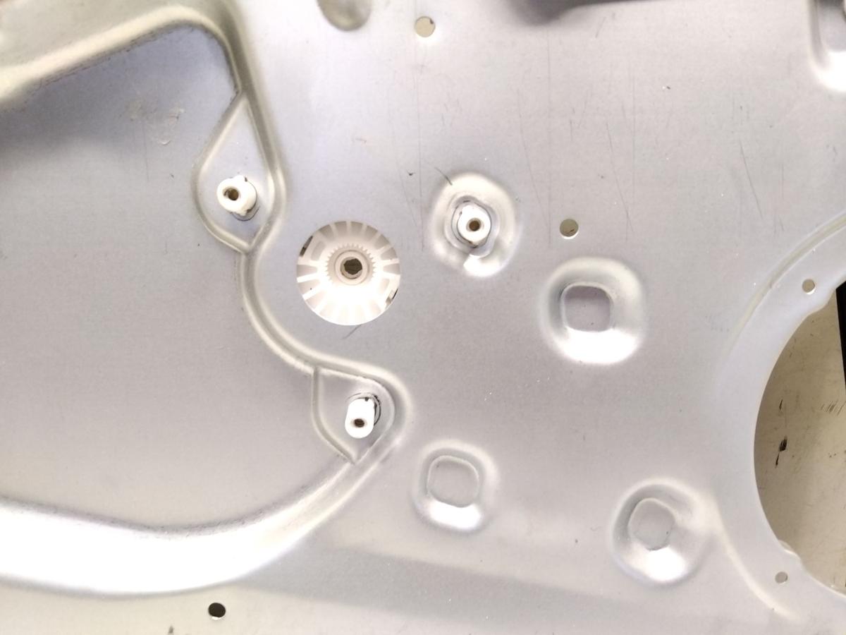 Skoda Fabia 1 6Y original Fensterheber vorn links elektrisch BJ2004 ohne Motor