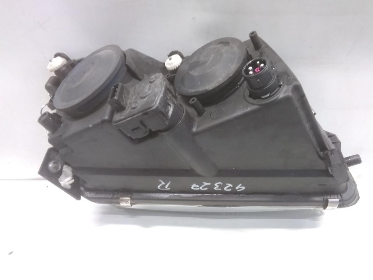 VW Passat 3B original Scheinwerfer links Hella mit LWR H1+H7 Bj.1998