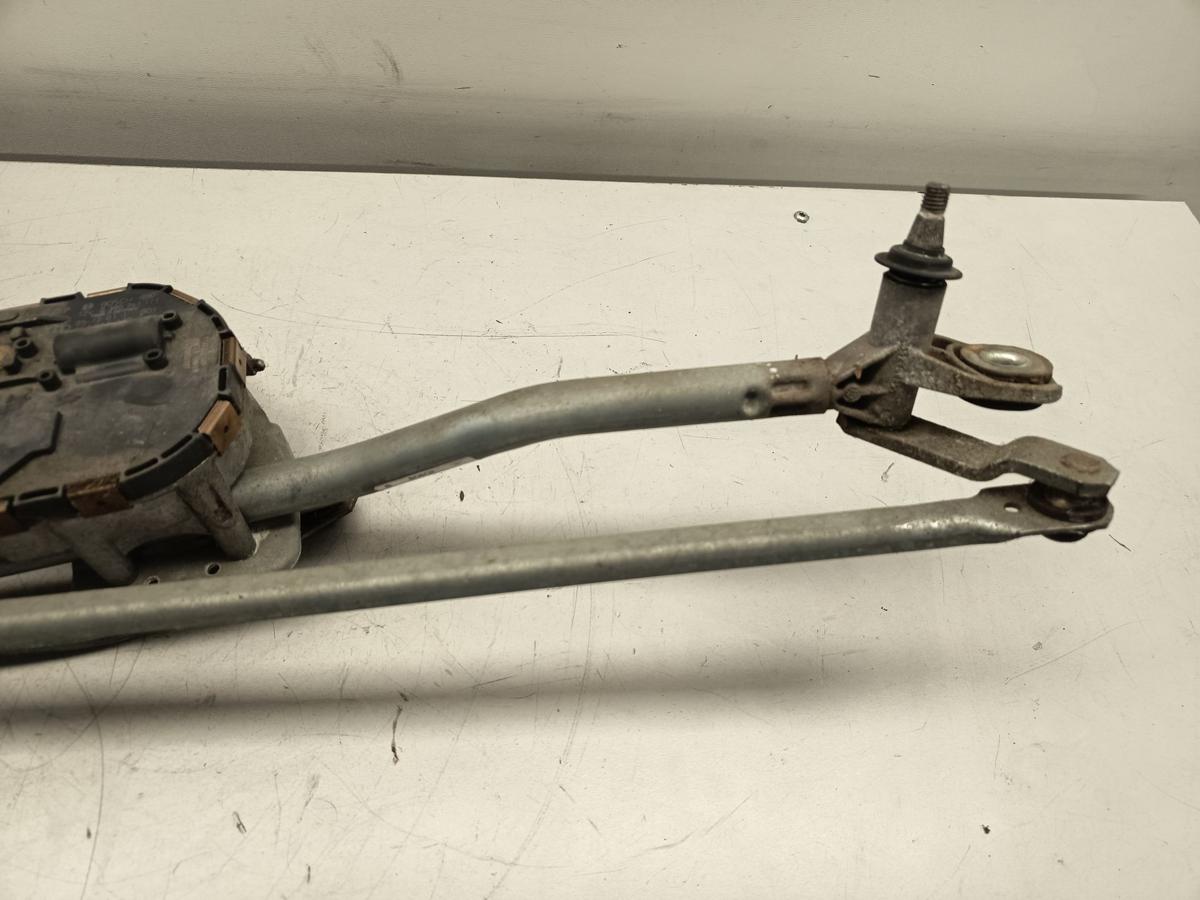 Audi A6 4F original Wischermotor vorne mit Gest&auml;nge Baujahr 2006