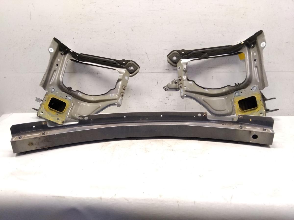 Opel Meriva B Tr&auml;ger Verst&auml;rkung Sto&szlig;f&auml;nger vorn Scheinwerferrahmen Bj.2012