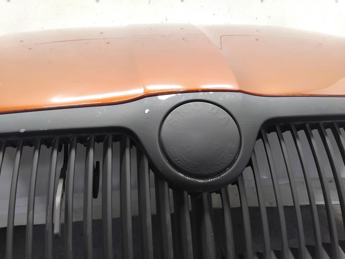 Skoda Octavia 1Z original Motorhaube 9892 Flamencorot Metallic mit Grill BJ2006