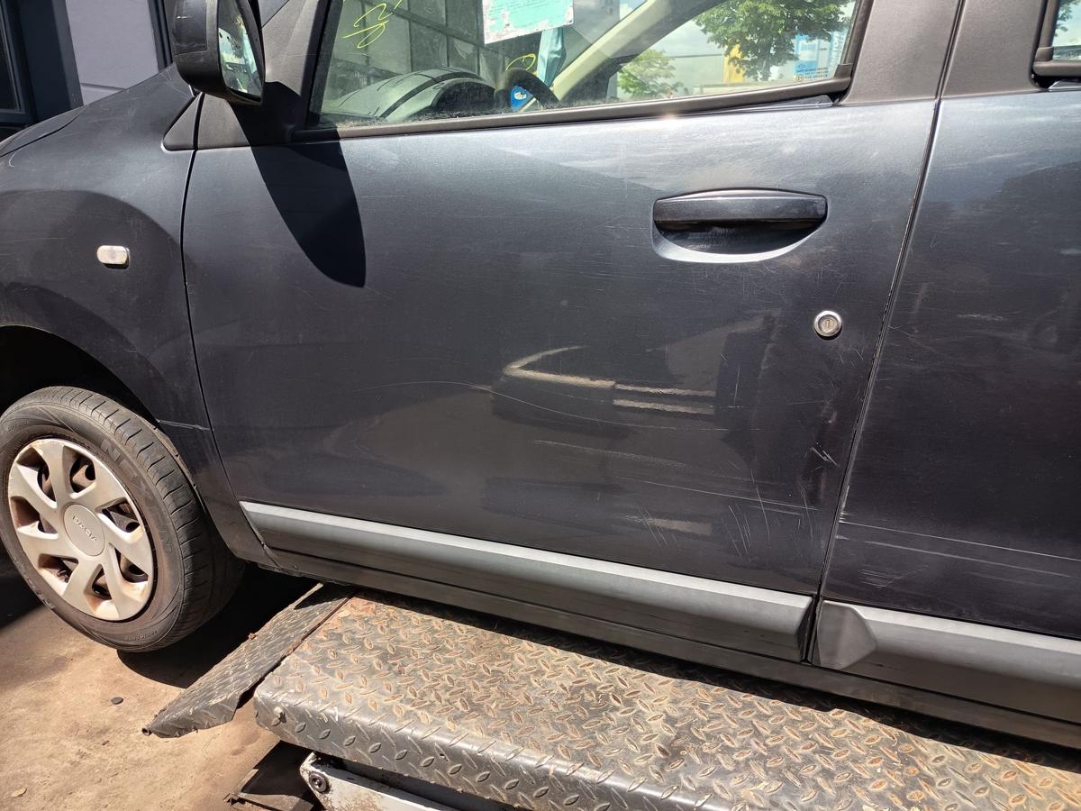 Dacia Lodgy orig Tür vorn links Fahrertür Tekna Kometgrau Bj 2012