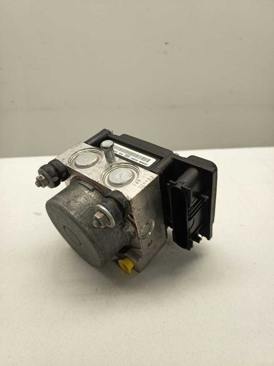 Dacia Sandero original ABS Bremsaggregat Hydroaggregat 8200756095 0265800584