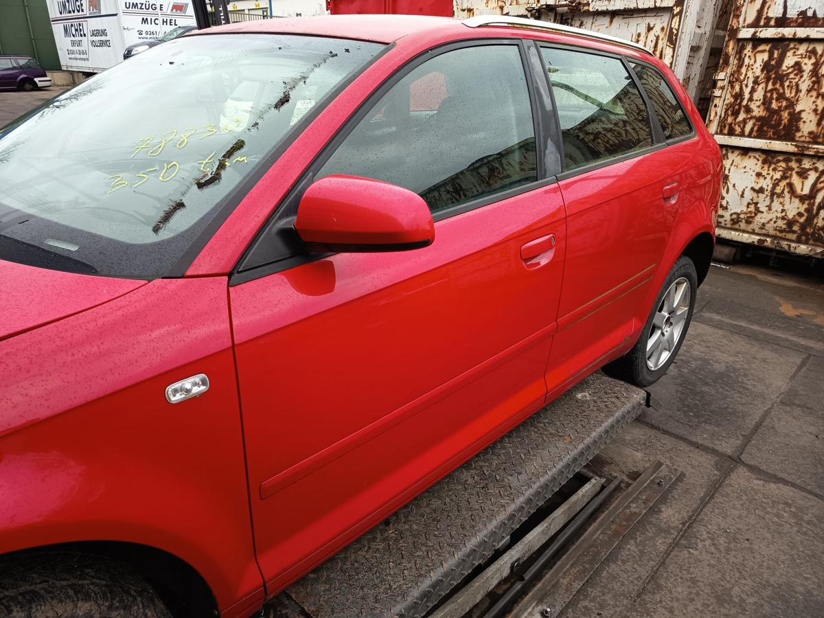 Audi A3 8PA original T&uuml;r vorn links Fahrer Y3J Brillantrot Bj 2005