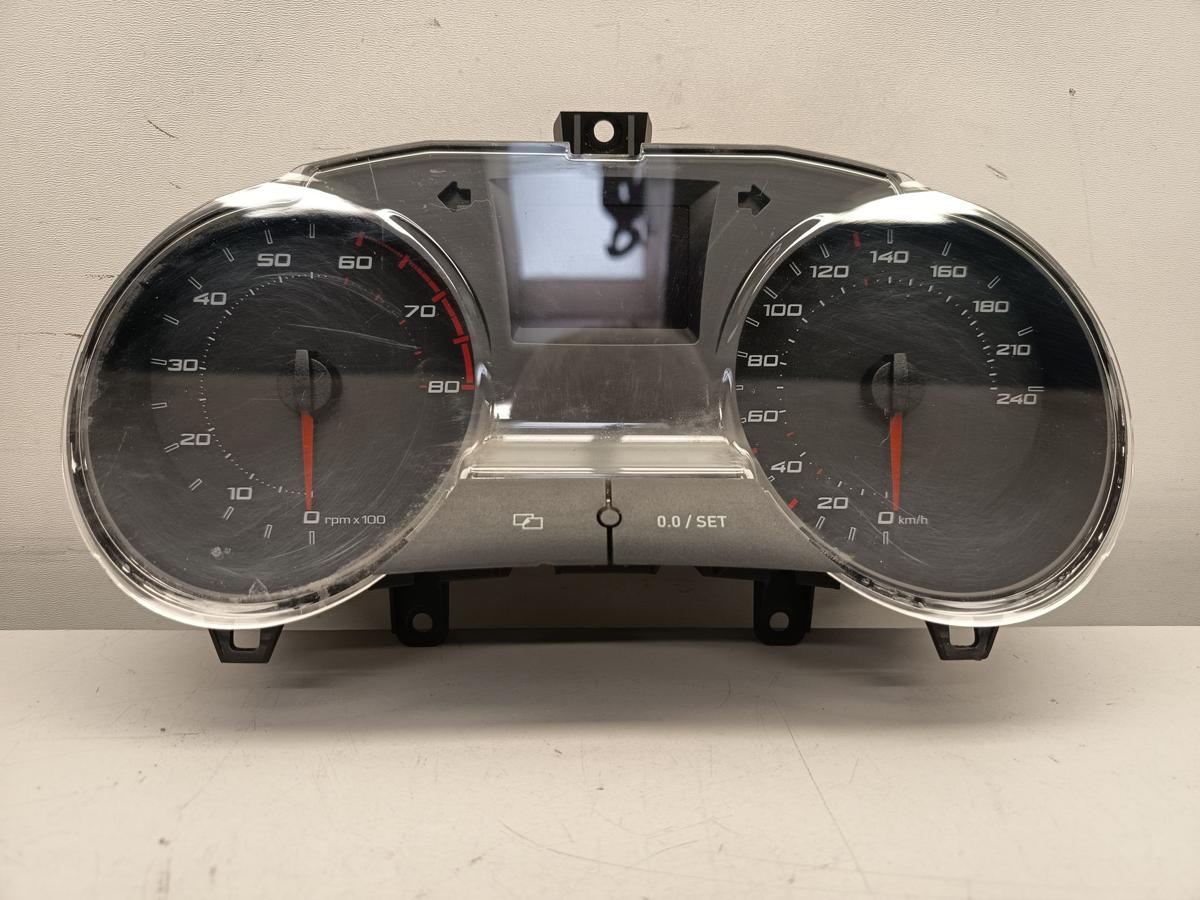 Seat Ibiza 6J original Kombiinstrument Tacho 6J0920800K Baujahr 2009