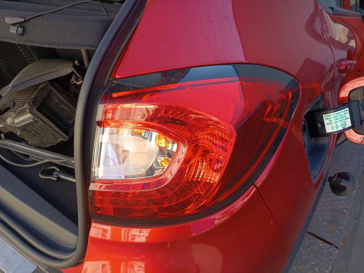 Renault Captur original R&uuml;ckleuchte rechts aussen Baujahr 2016
