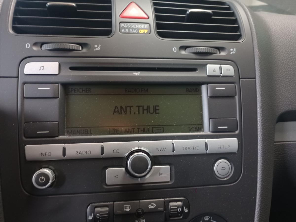 VW Golf V 5 orig Navi Radio RNS 300 mit Code