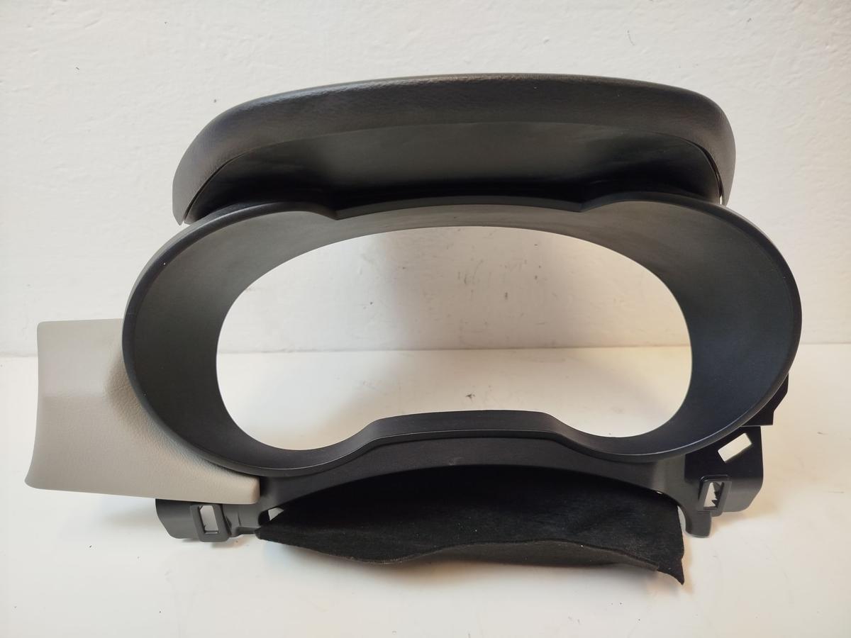 Nissan Micra K14 Verkleidung Blende Kombiinstrument Tachoverkleidung Rahmen