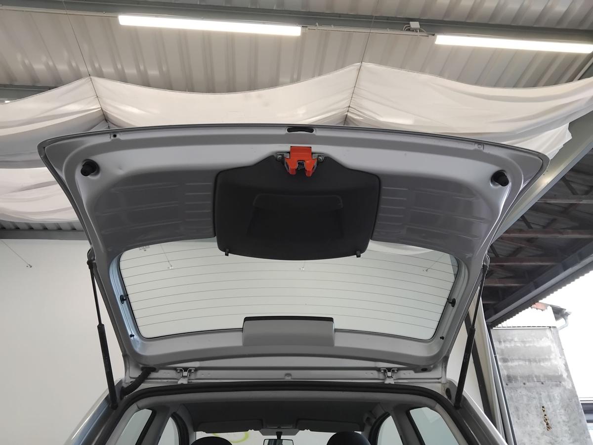 VW Fox 5Z Heckklappe LA7W reflexsilbermetallic mit Heckscheibe BJ2006