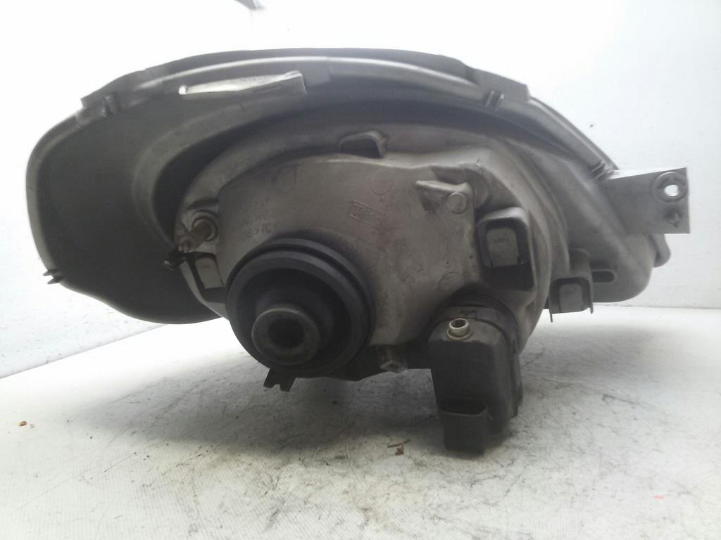 Renault Trafic 2 Bj.2003 original Scheinwerfer vorn links Halogen