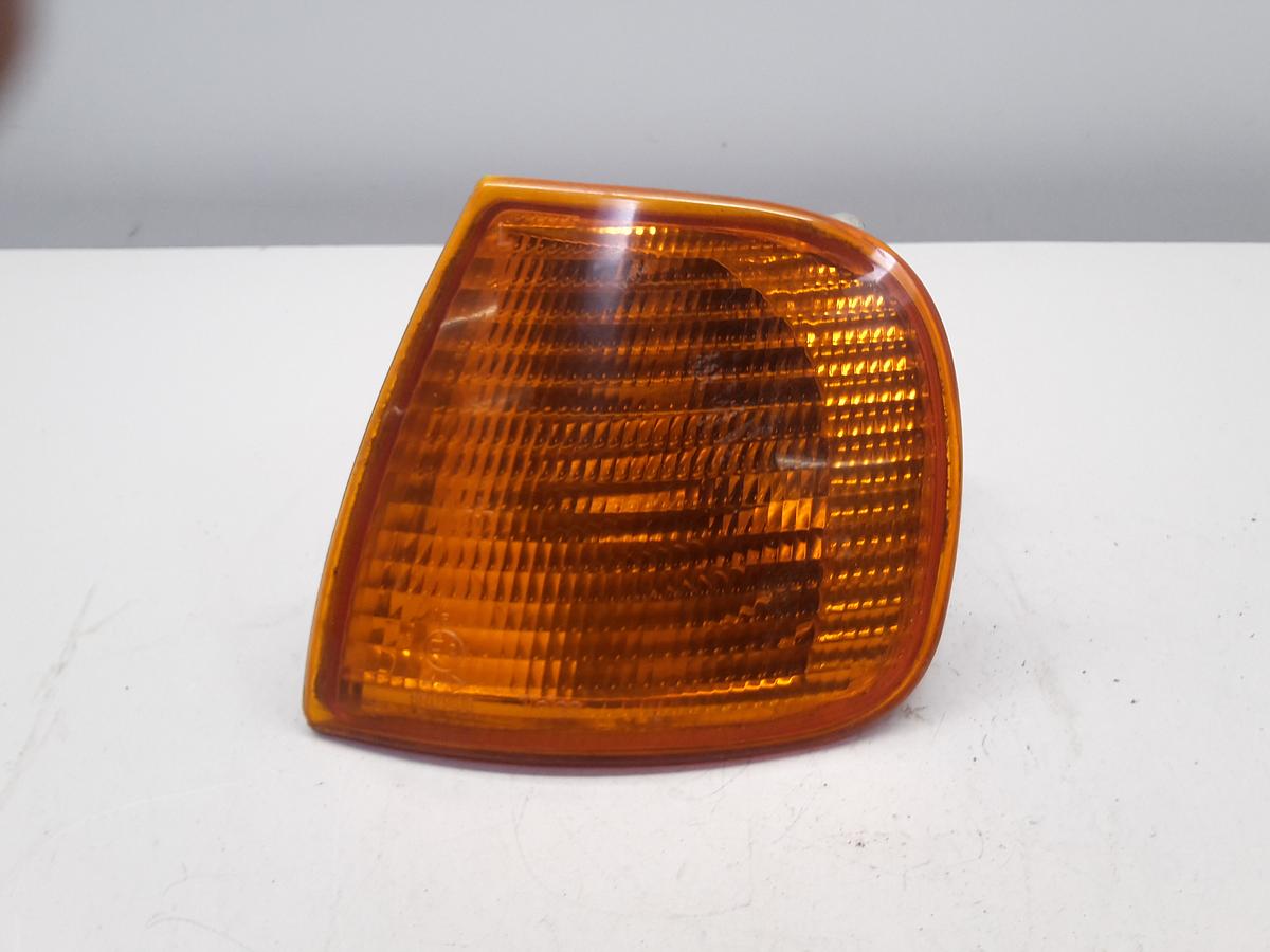 VW Polo 6N1 Bj 2001 orig Blinker links Blinklicht orange