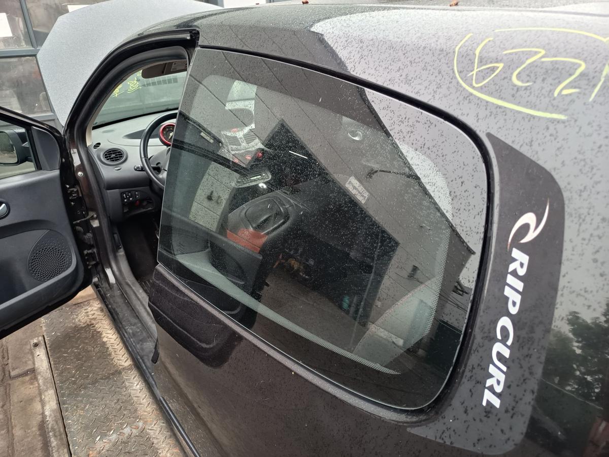 Renault Twingo II original Seitenscheibe hinten links Fond Bj 2011