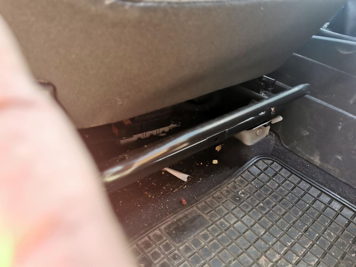 Opel Meriva A Beifahrersitz Autositz Sitz Stoffsitz vorn rechts Stoff