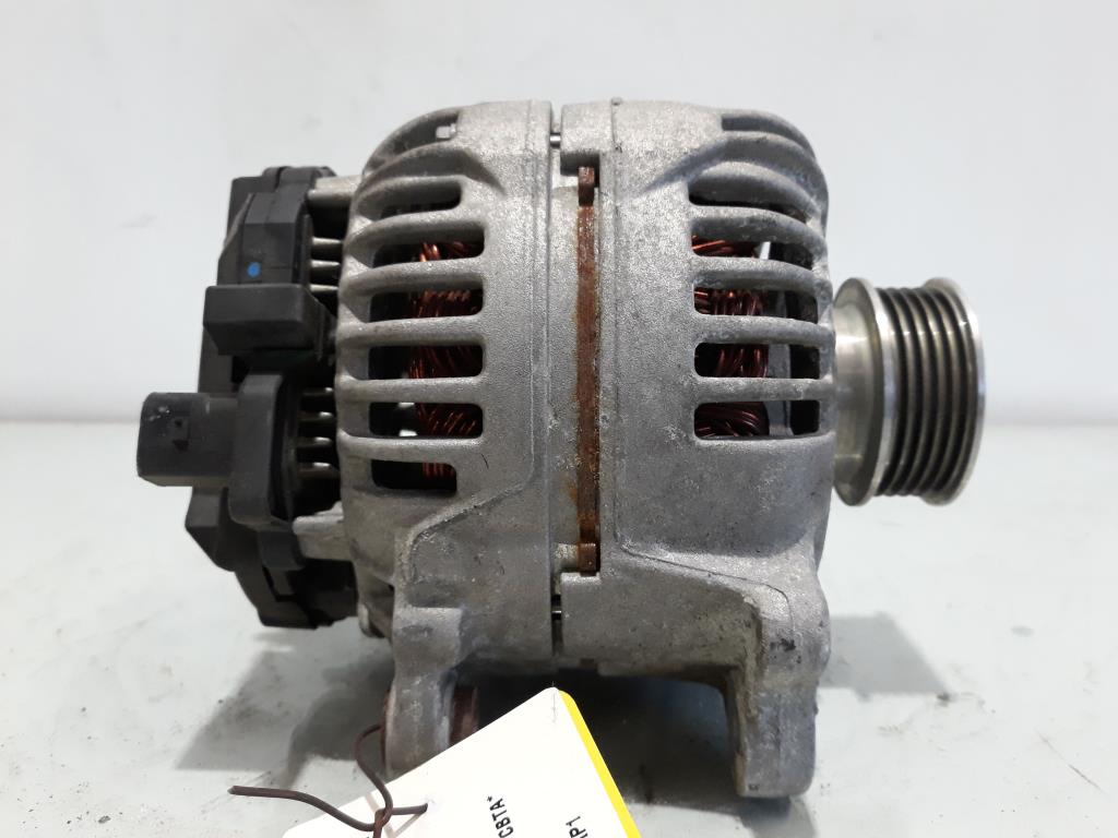 VW Beetle 5C Lichtmaschine 140A Generator 07K903023A 0124525102 BOSCH BJ2014