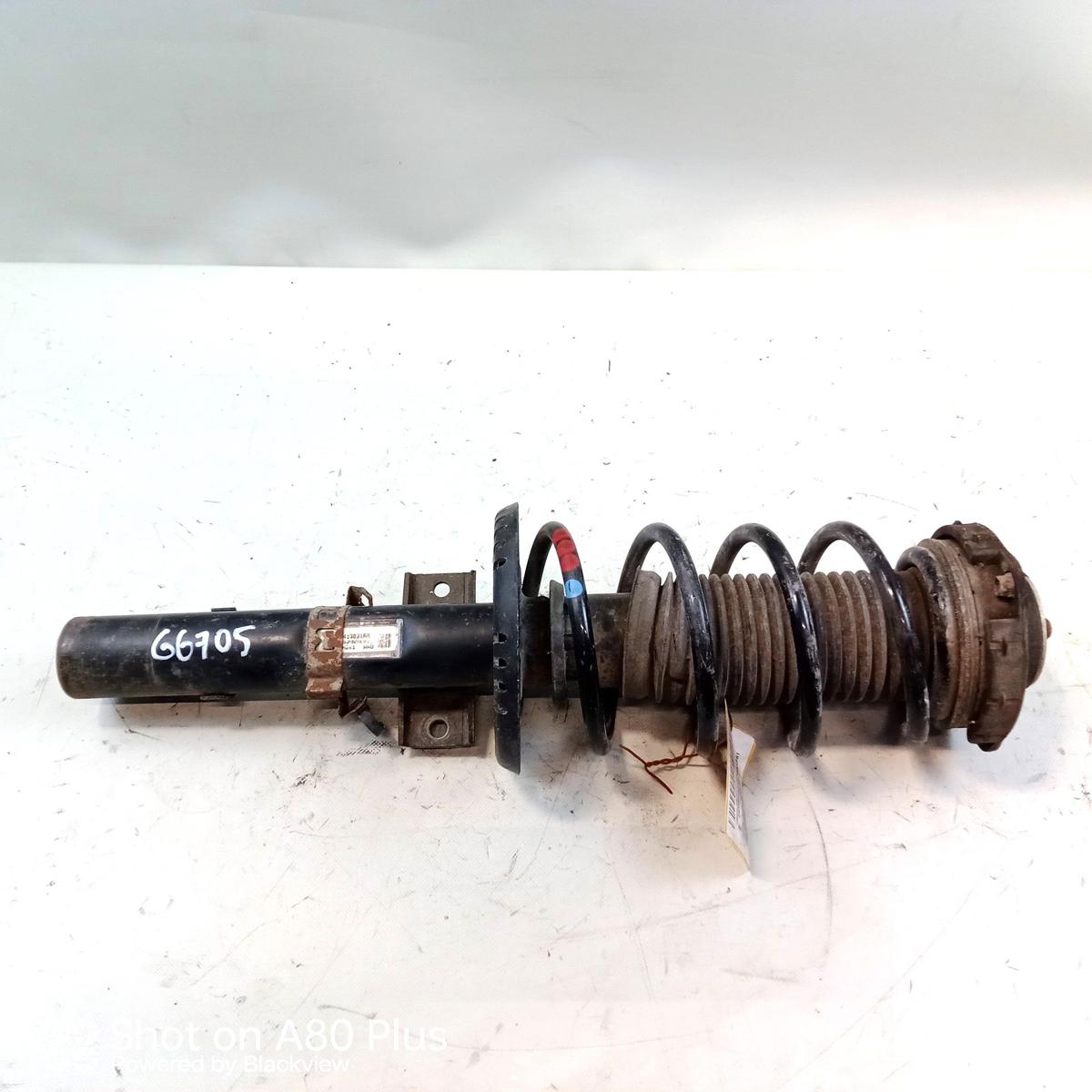 Skoda Fabia 6Y original Federbein vorn rechts BJ2000