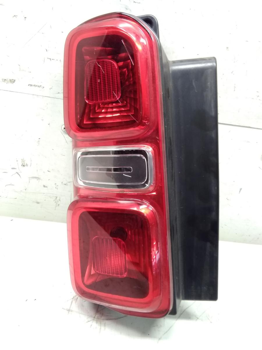 Opel Vivaro C original R&uuml;ckleuchte Heckleuchte links 9808243180 BJ2022