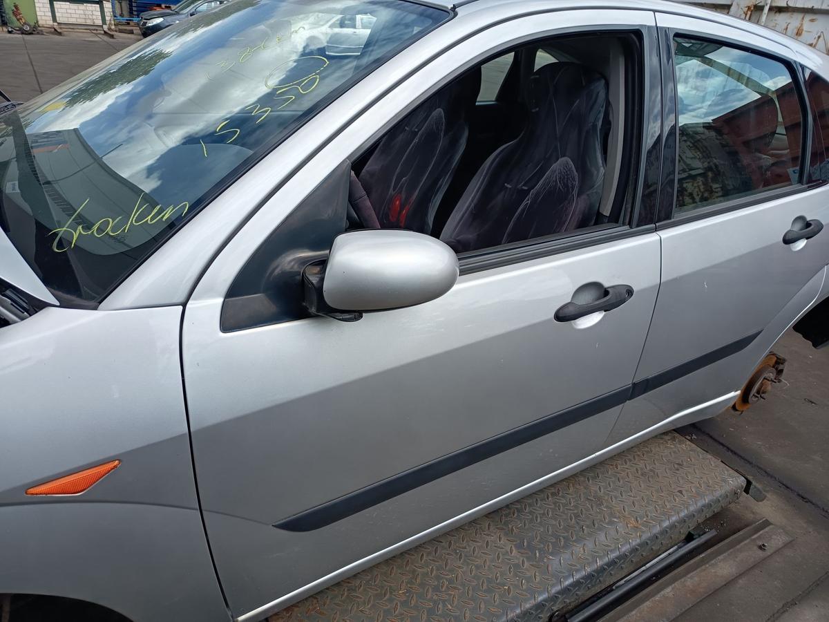 Ford Focus DAW original T&uuml;r vorne links Polar Silber Baujahr 2003