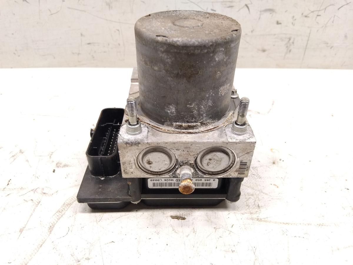 Seat Exeo ST 3R original ABS Block Hydroaggregat 8E0910517H BJ2011