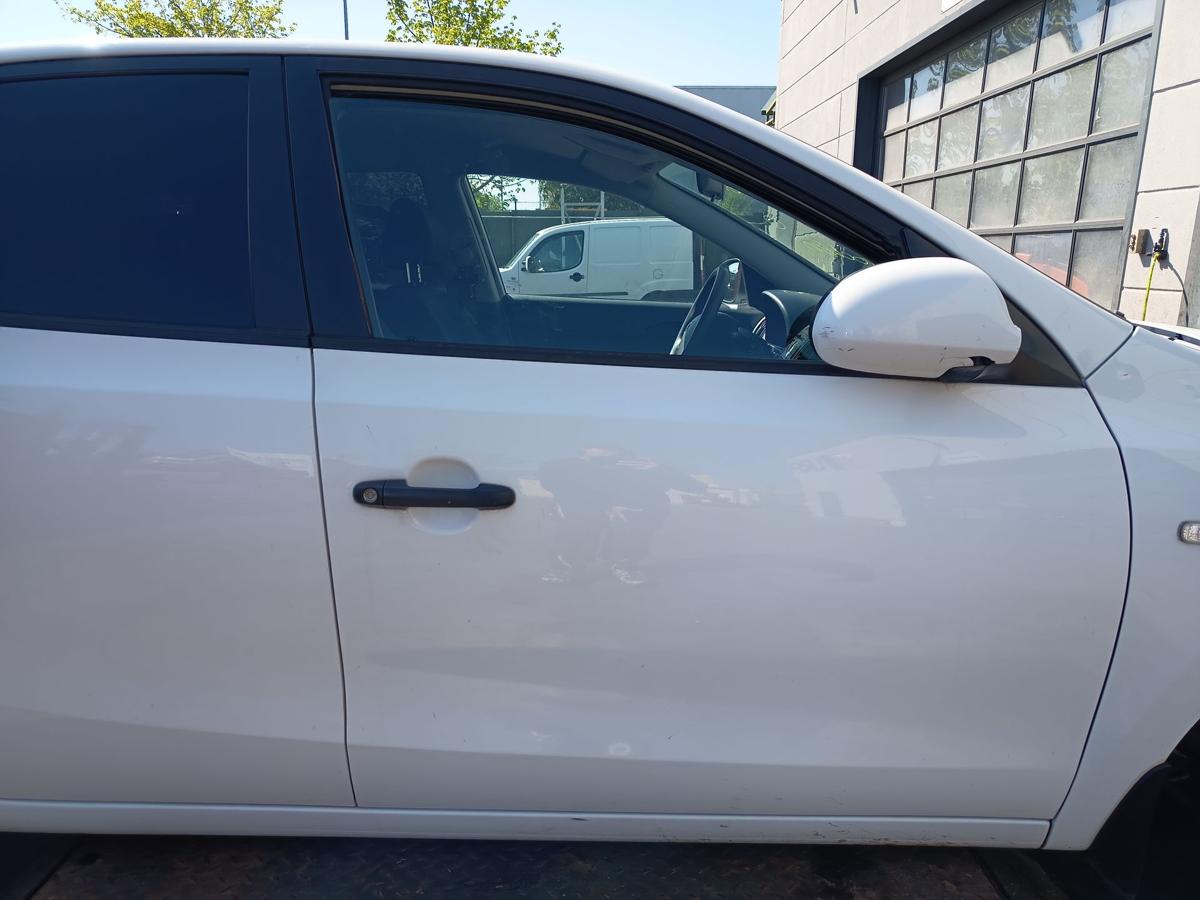 Hyundai I30 FD original T&uuml;r vorne rechts Crystal White Baujahr 2009