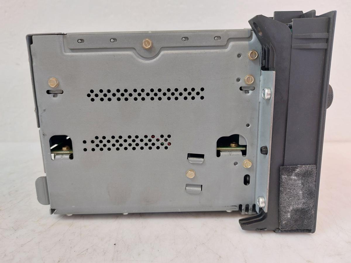 Saab 9-3 YS3 Radio Autoradio CD Naviagtion Delphi Code fehlt Navigationsgerät