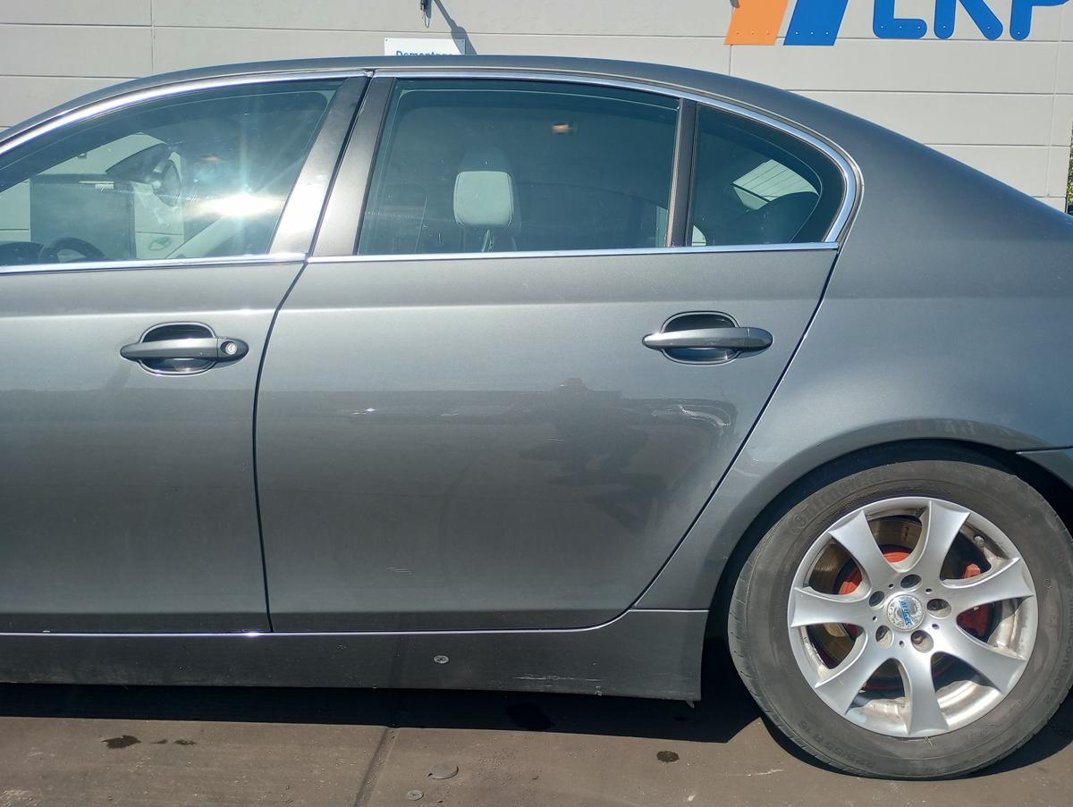 BMW 5er E60 original hinten links Fahrerseite Limo A36 Titangrau Bj 2005