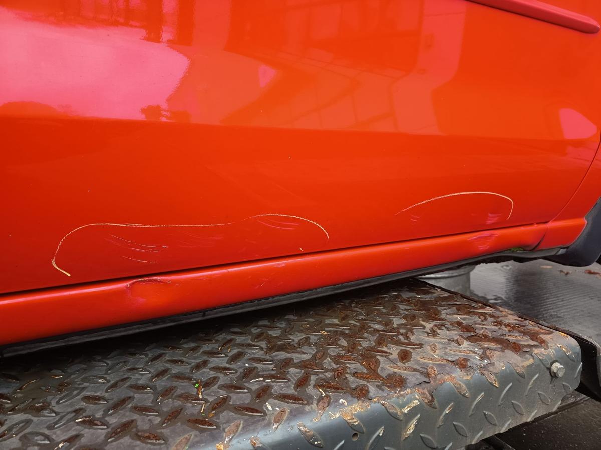 Mazda 5 CR orig Tür vorn rechts Beifahrertür rot Bj 2009