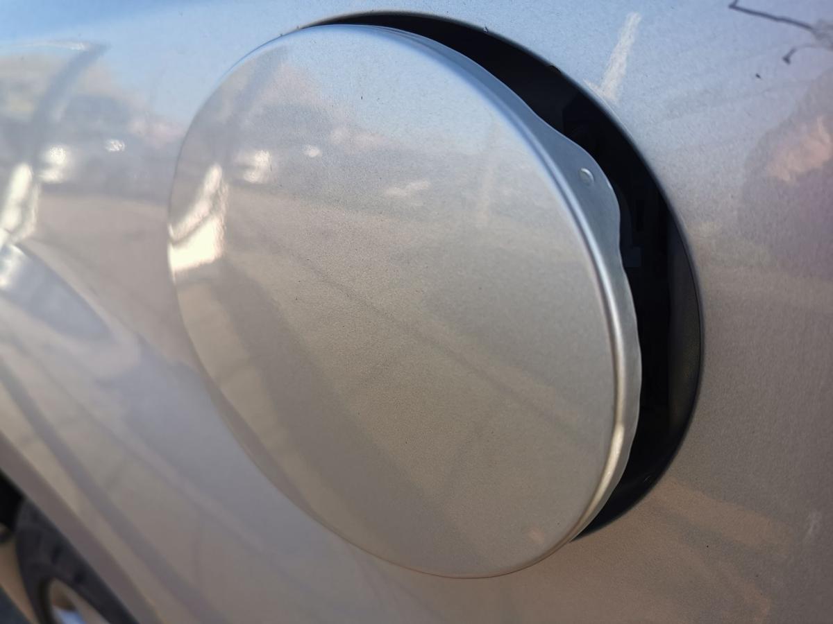 Mazda 6 GH Kombi Tankklappe Tankdeckel Tankverschluss hinten links 22V Sunlight