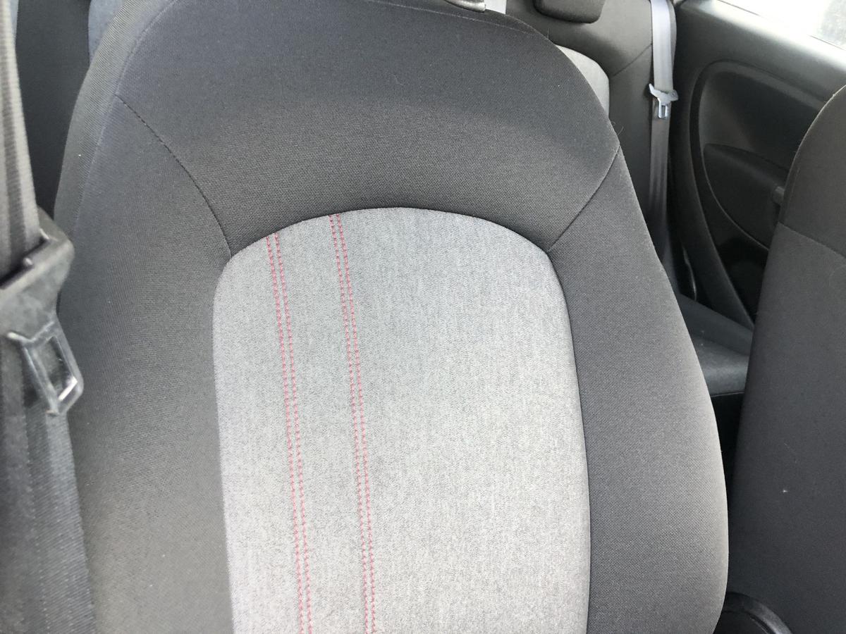 Fiat Punto EVO 199 Sitz vorn rechts Beifahrersitz nur 5 t&uuml;rig ab 2012 Stoffsitz