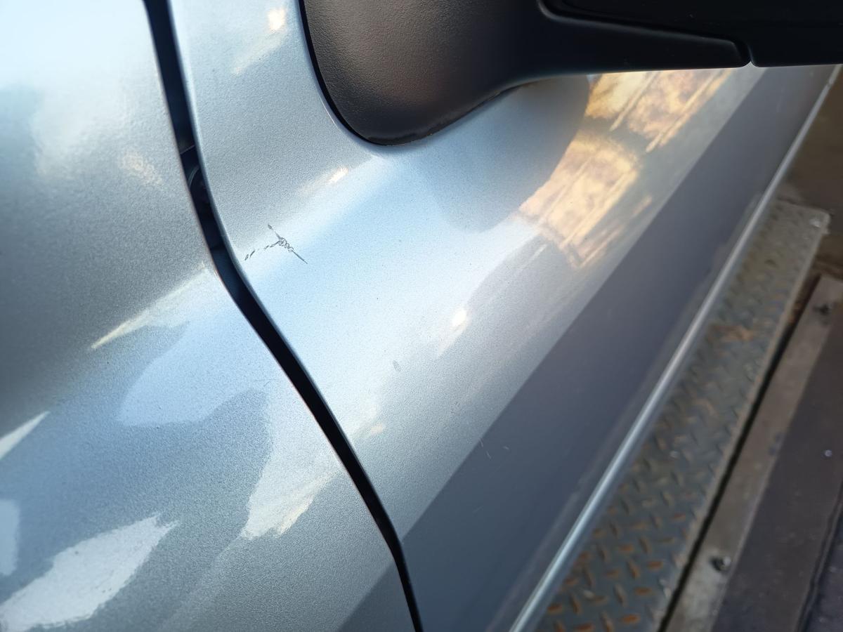 Mazda 2 original T&uuml;r vorn links Fahrer 27P Arktikblau Bj 2004