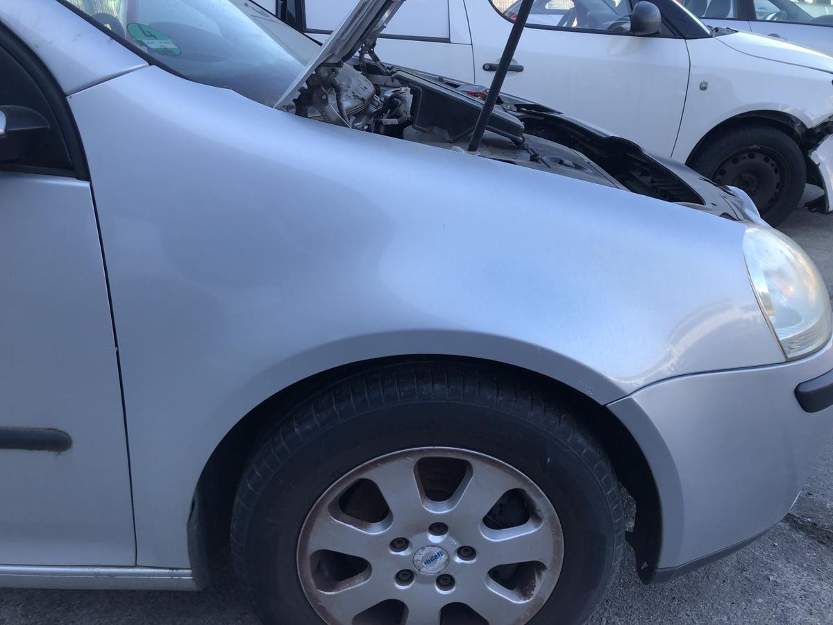 VW Golf 5 V 1K Kotfl&uuml;gel vorn rechts Beifahrerseite LA7W Reflexsilber Metallic