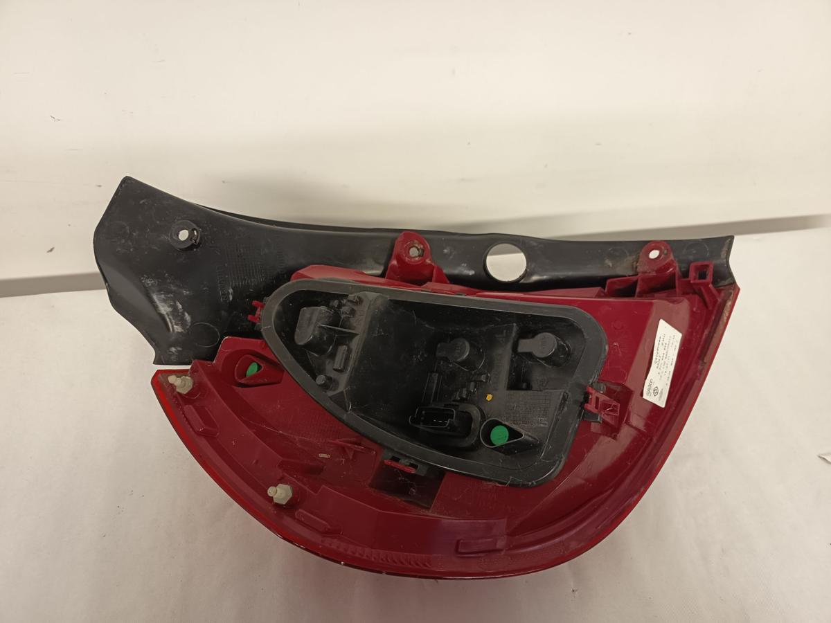 Renault Clio III Bj 2012 original Rück-Schluss-Heckleuchte rechts 8200886946