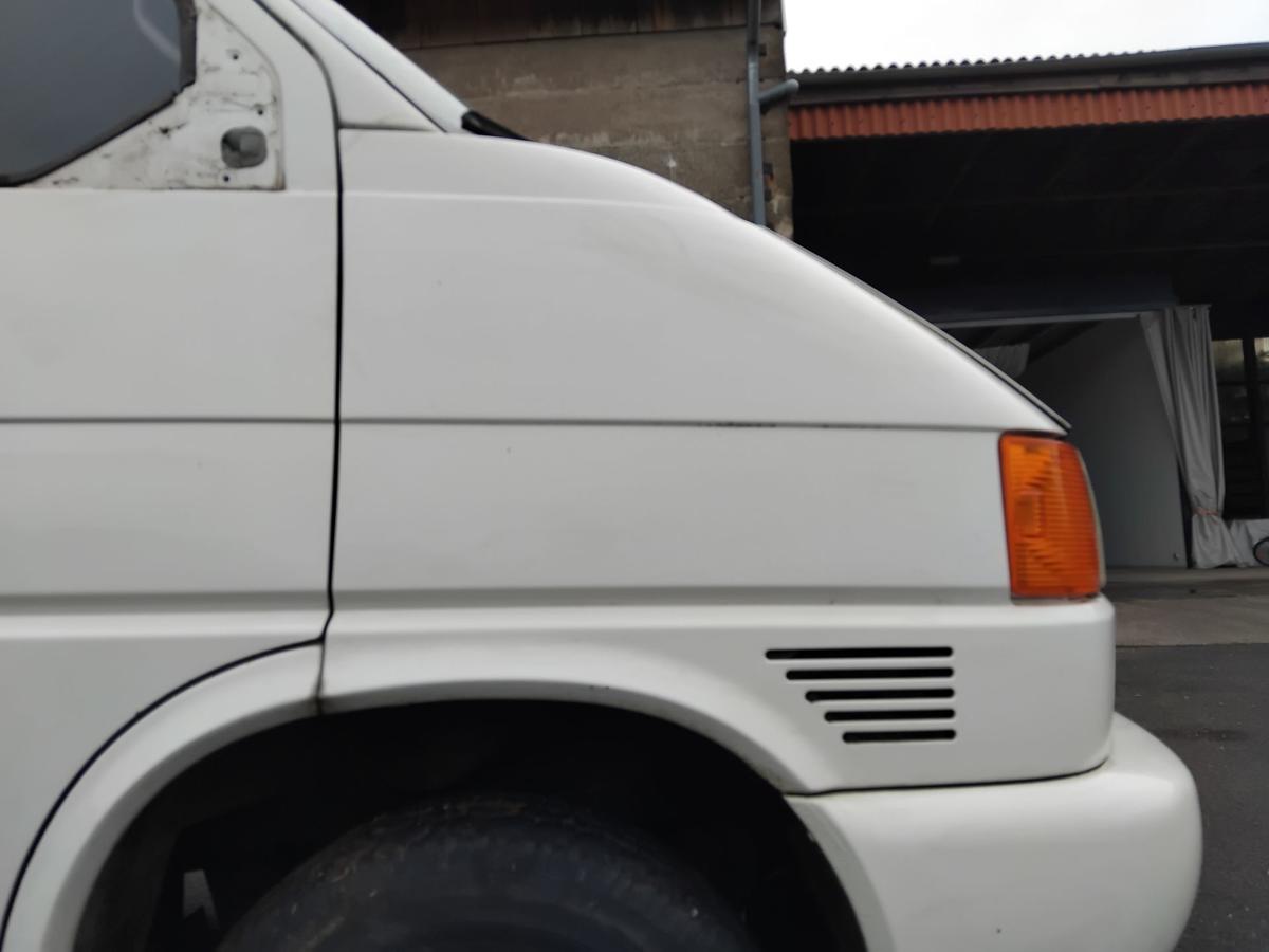 VW T4 orig. Kotflügel vorn rechts Facelift BJ1998 kurzer Vorderwagen L902 weiss