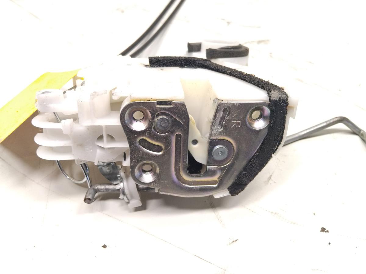 Suzuki Vitara LY original T&uuml;rschloss vorn rechts mit Zentralverriegelung BJ2017