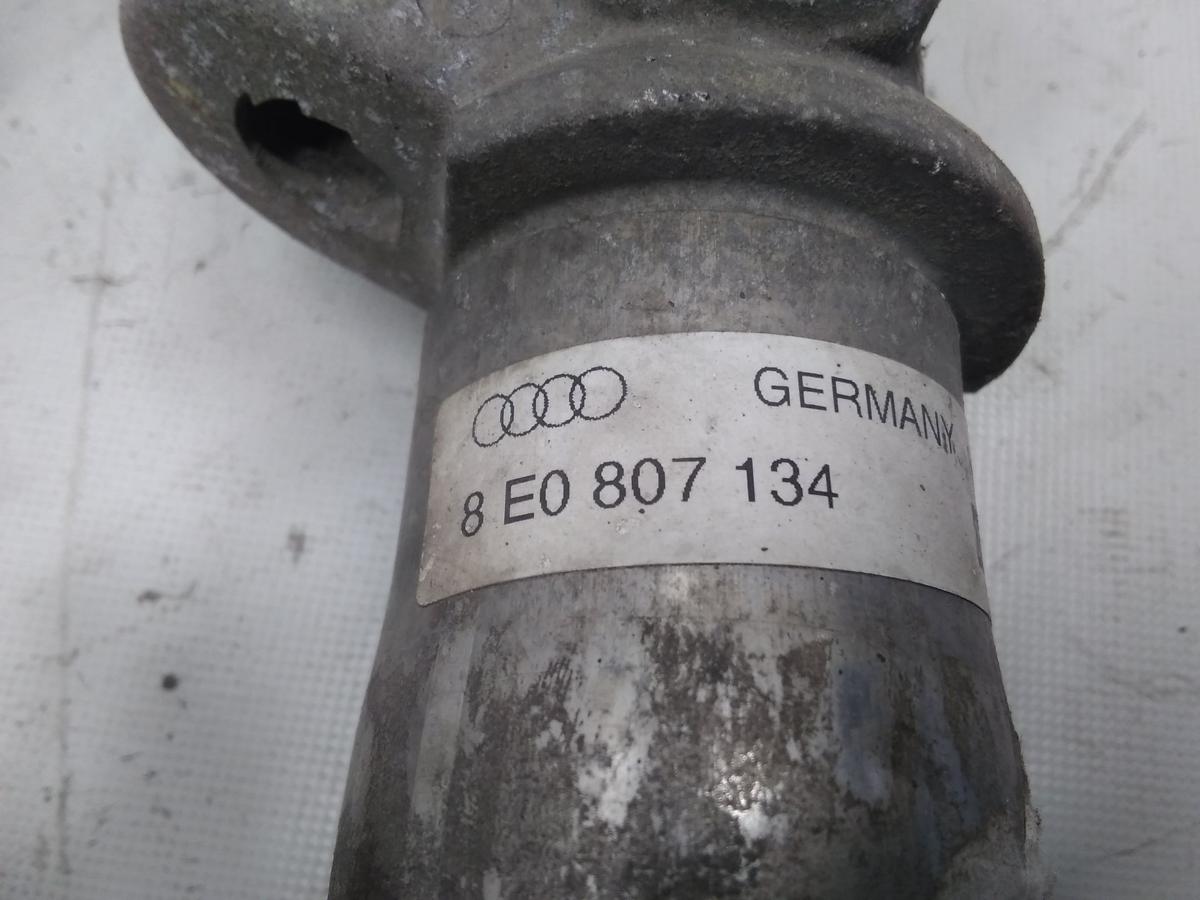 Audi A4 8E B6 original Satz Pralldämpfer Halter Stoßfänger vorn 8E0807133 BJ2001