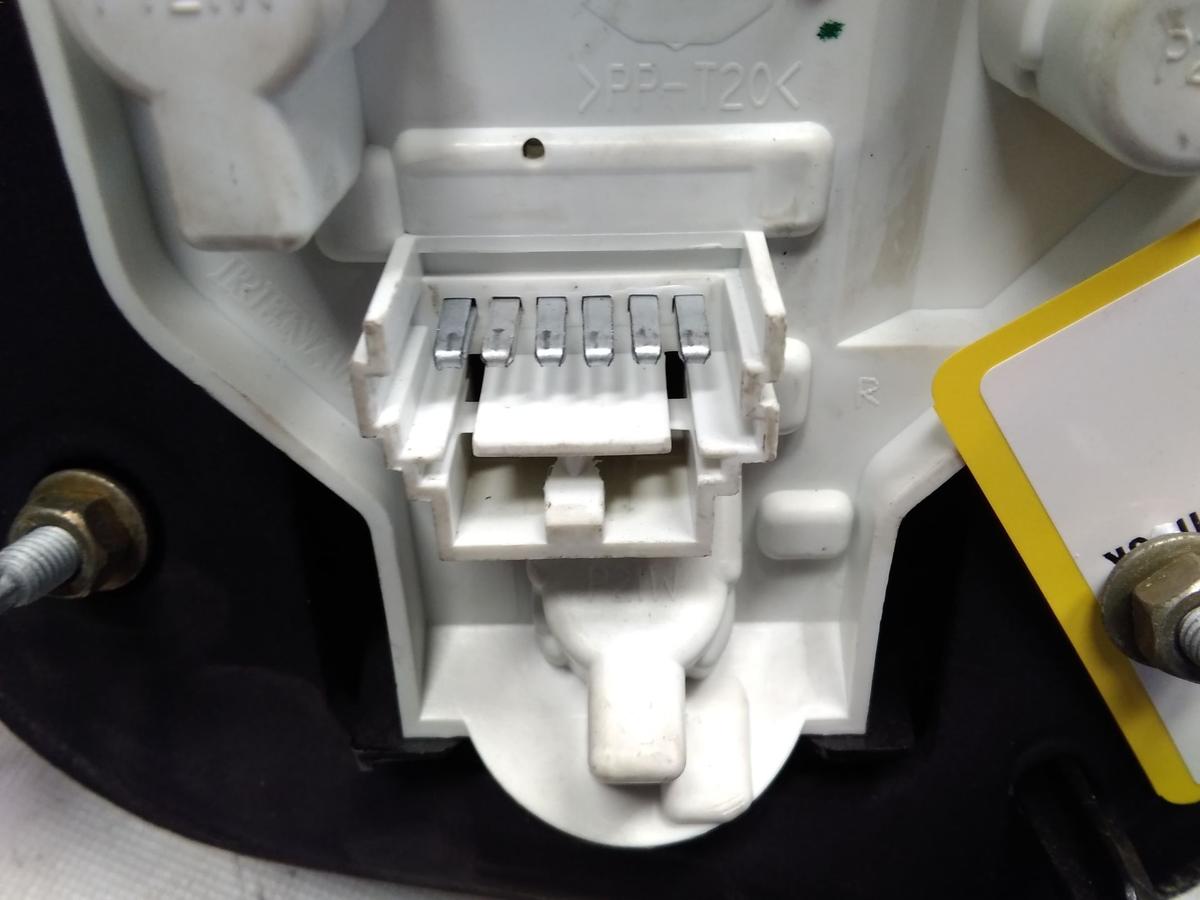 Renault Megane 2 Limousine orig. R&uuml;ckleuchte Schlussleuchte rechts 4t&uuml;rig BJ2004