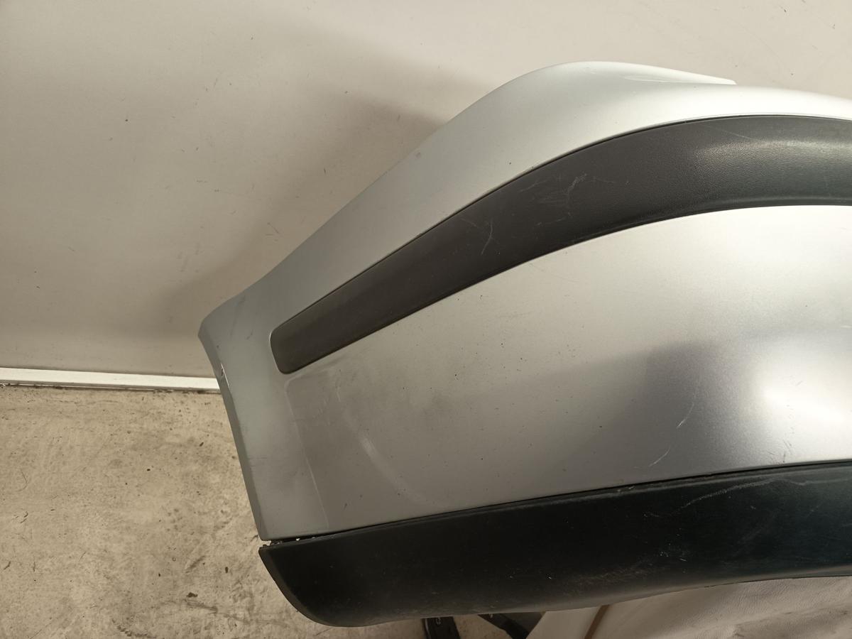 VW Golf IV 1J orig Sto&szlig;f&auml;nger Sto&szlig;stange hinten LA7W Reflexsilber Bj 2000