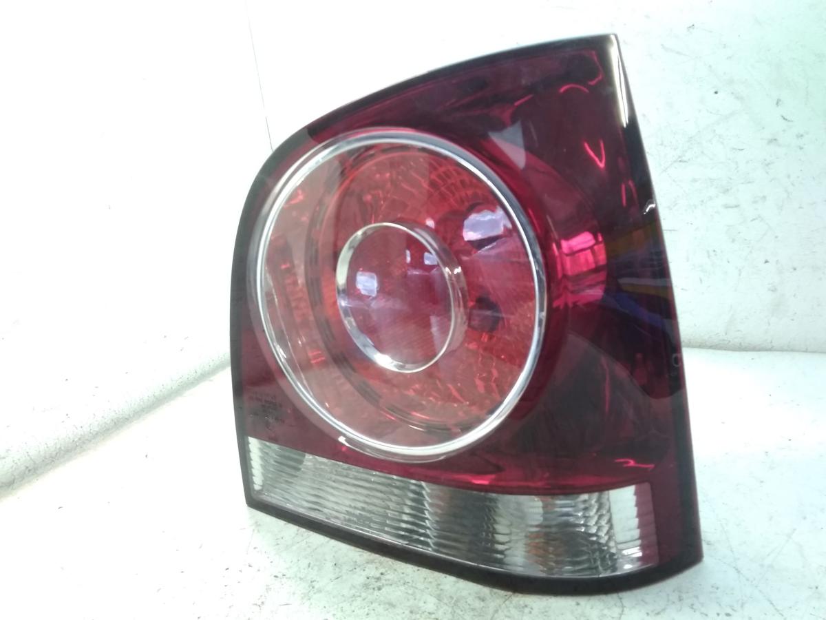 VW Polo 9N3 R&uuml;ckleuchte Heckleuchte Schlussleuchte rechts 5t&uuml;rig BJ2005