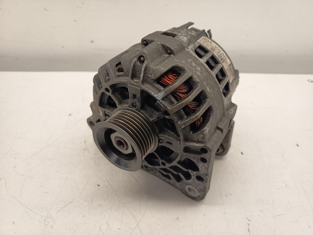 VW Polo 9N original Lichtmaschine Generator 1.2l 47kW Benzin 90A Bj 2007